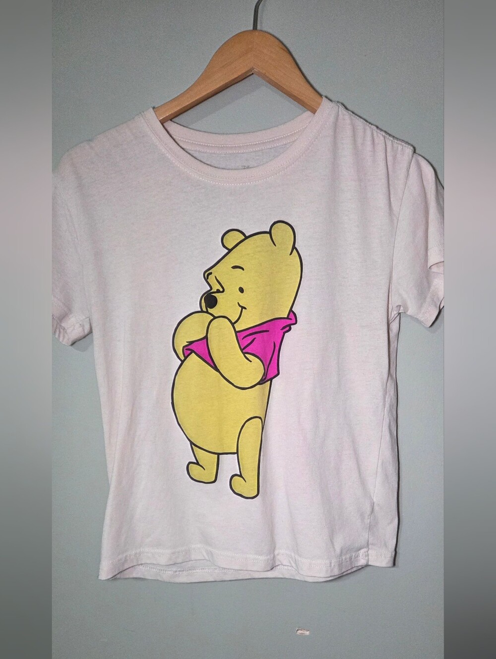 Disney Winnie the Pooh Adult Small Front Back Graphic T-Shirt Eeyore Tigger Pigl